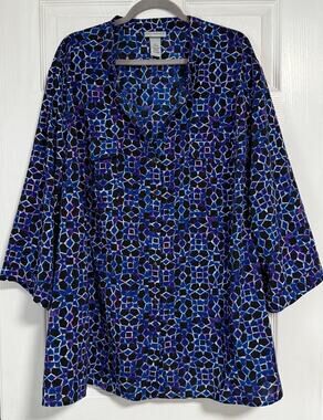 Catherines Women's  Geometric Print Button Down V-Cut Neck Top Size 5X-34/36W
